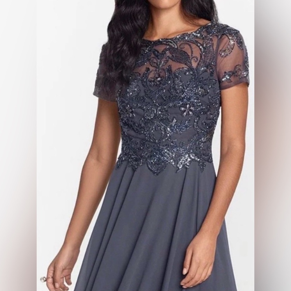XSCAPE
Embellished Short Sleeve Chiffon Gown - Picture 5 of 11